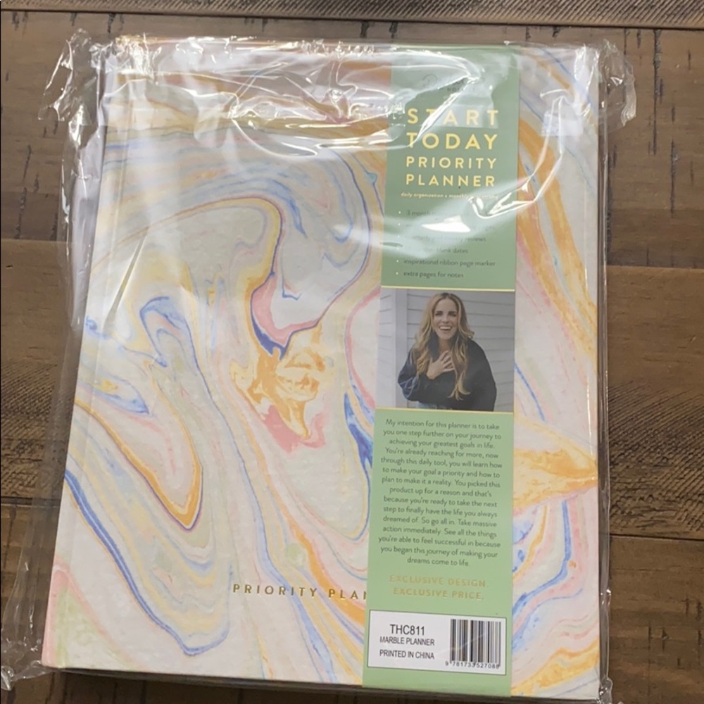 Rachel Hollis Planner Marble